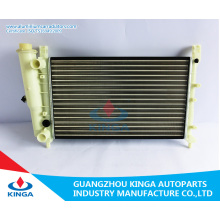 High Performance Aluminum Car Radiator of FIAT Fiorino′mt Low Price